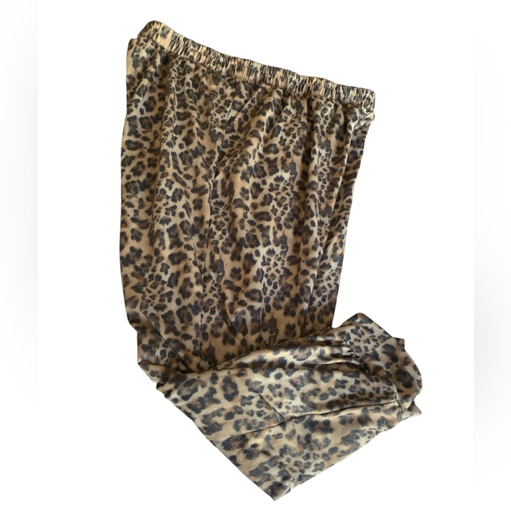 COZY Gray & Leopard Print Women’s Plus Size 1X Pajamas Set Cheetah Animal Print - Picture 8 of 12